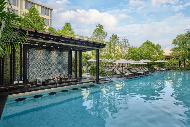 Four Points By Sheraton Phuket Patong Beach Resort - Havuz