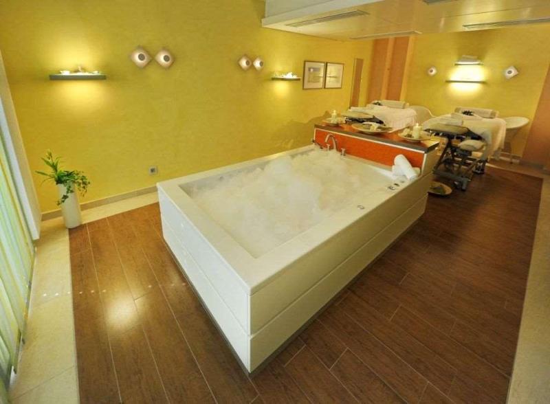 Court Hotel - Aktivite