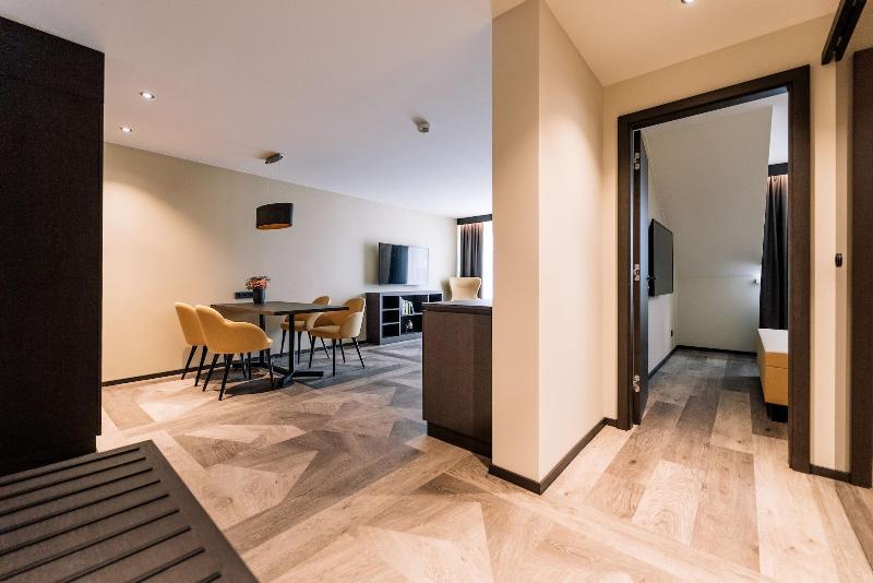 Court Hotel - Oda