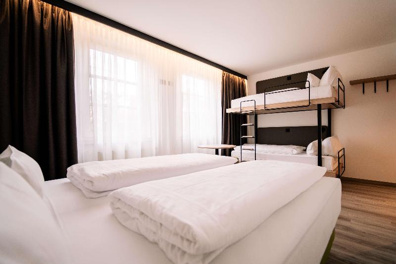 Court Hotel - Oda
