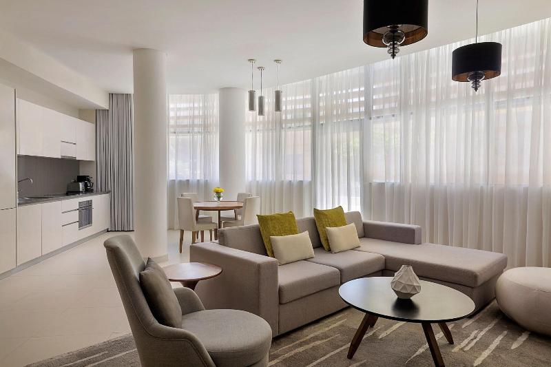 Riyadh Diplomatic Quarter - Marriott Executive Apa - Oda