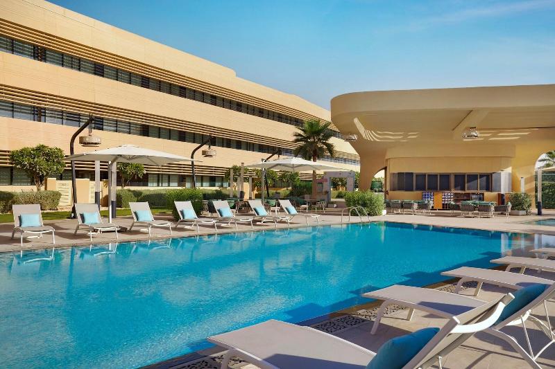 Riyadh Diplomatic Quarter - Marriott Executive Apa - Havuz