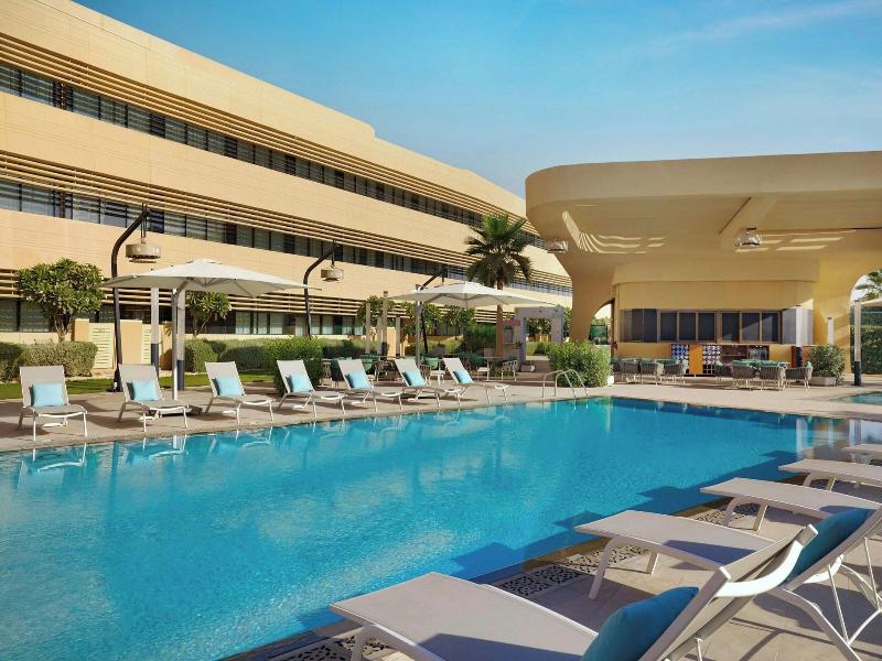 Riyadh Diplomatic Quarter - Marriott Executive Apa - Havuz