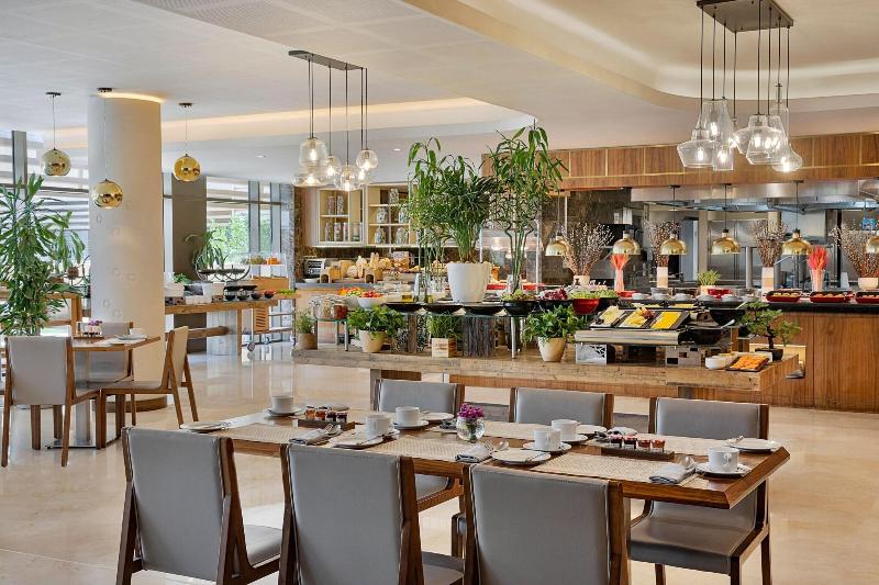 Riyadh Diplomatic Quarter - Marriott Executive Apa - Restoran