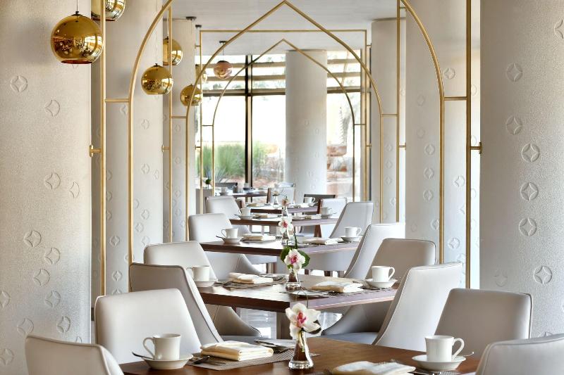 Riyadh Diplomatic Quarter - Marriott Executive Apa - Restoran