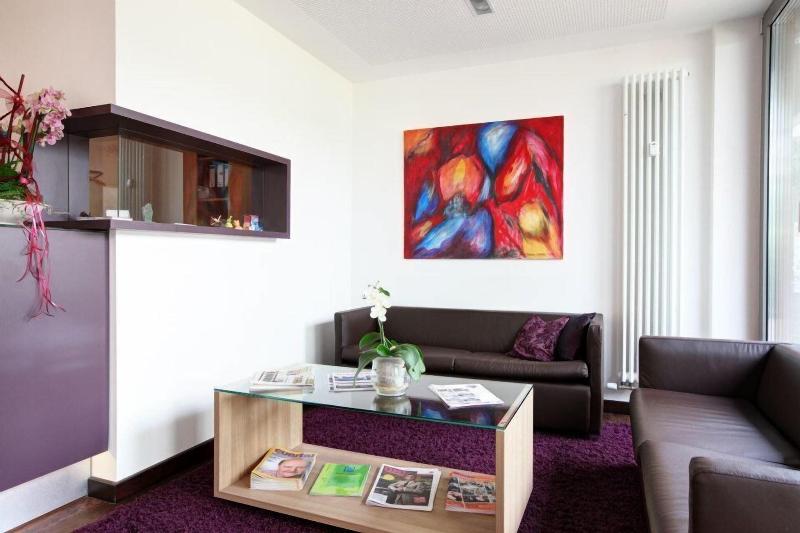 Hotel Im Park - Lobi