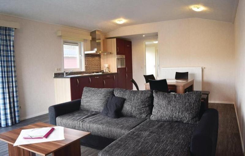 M13 Hotel - Oda