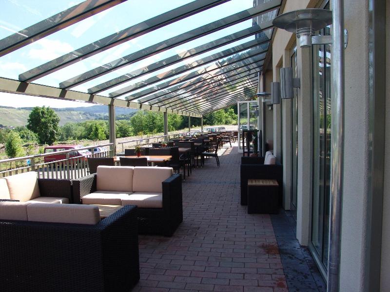 M13 Hotel - Restoran