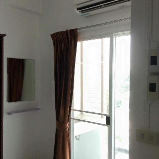 Lert Sri Hotel fotoÄŸrafÄ±