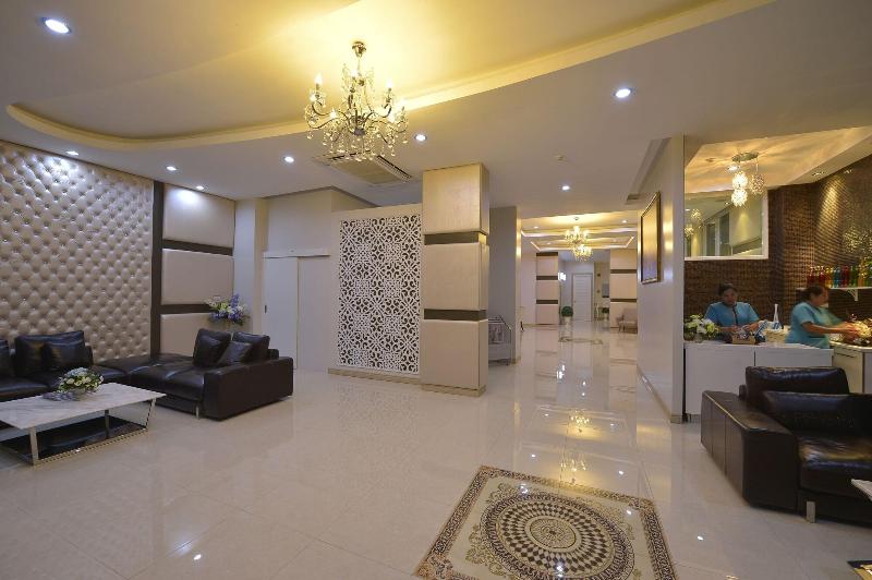 Phuglong Hotel - Lobi
