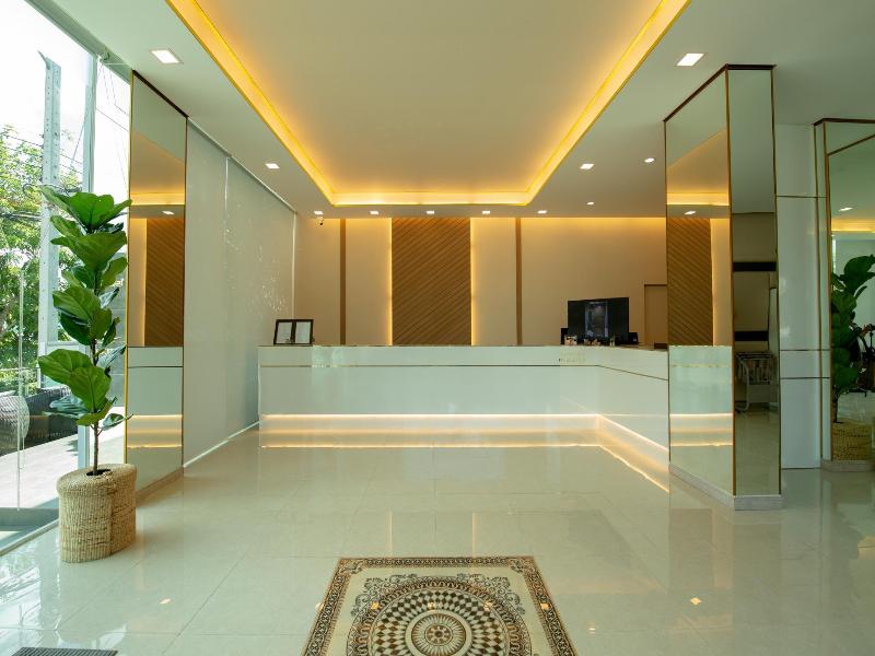 Phuglong Hotel - Lobi