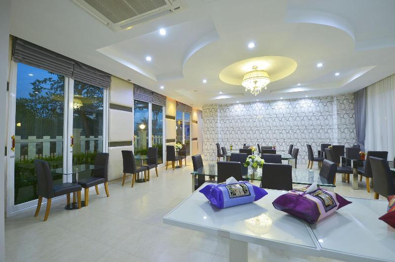 Phuglong Hotel - Restoran