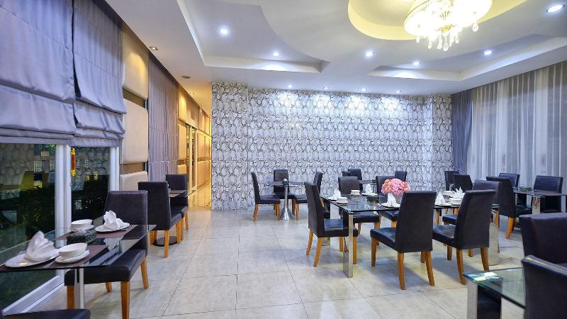 Phuglong Hotel - Restoran