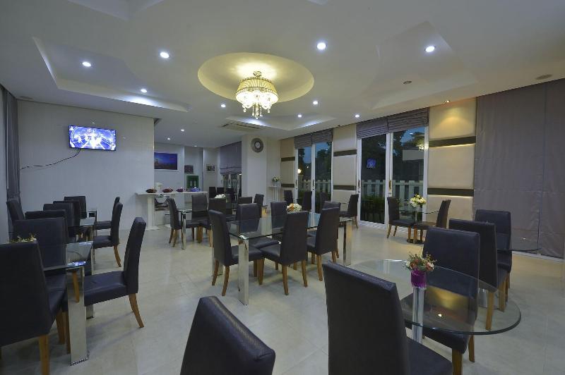 Phuglong Hotel - Restoran