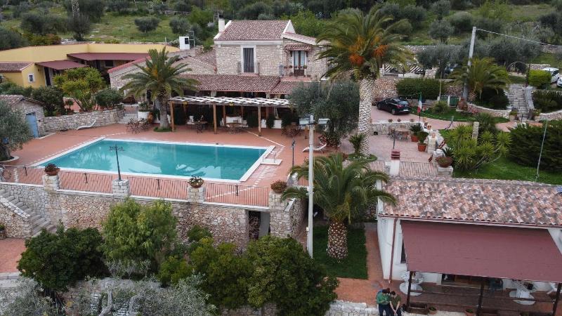 Le Cese - Genel