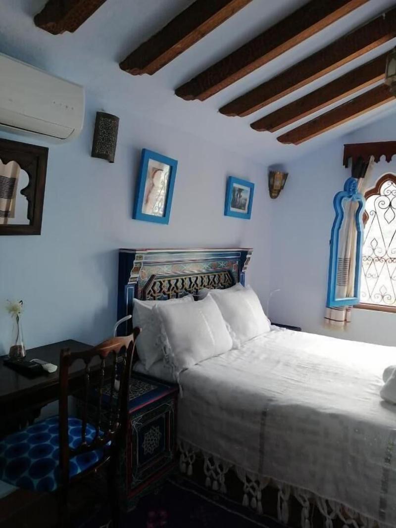 Casa Sabila - Oda