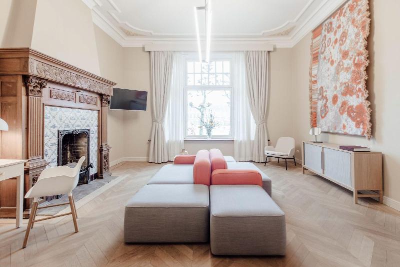 Maison Haas Hustinx - Oda