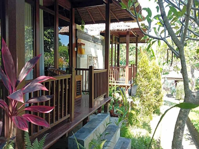 Astawa House - Genel