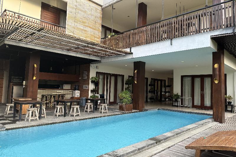 The Paving Villa Canggu - Havuz