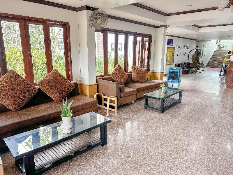 Baiboon Grand Hotel - Lobi