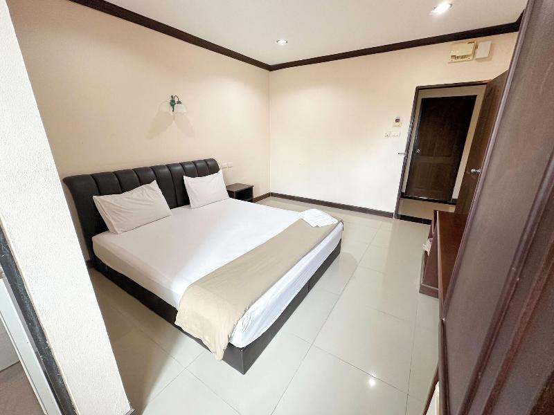 Baiboon Grand Hotel - Oda