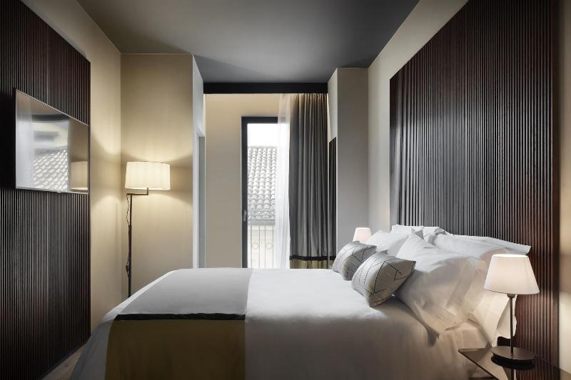 Speronari Suites - Oda