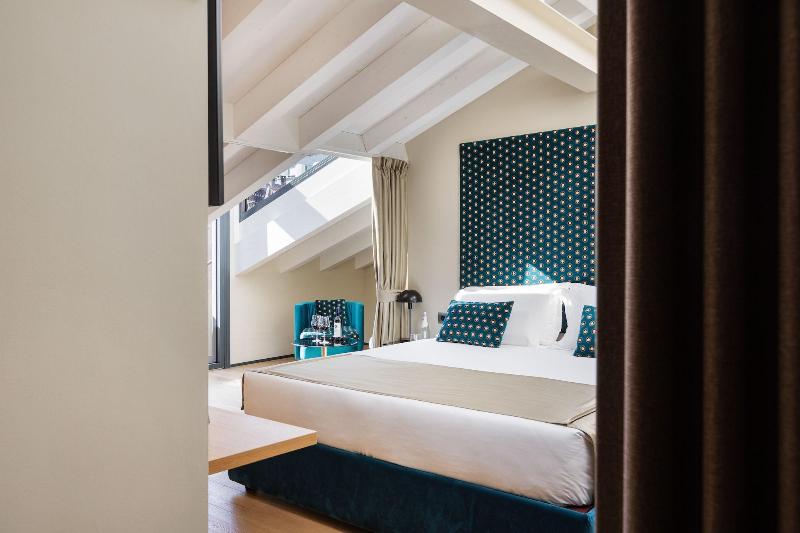 Speronari Suites - Oda