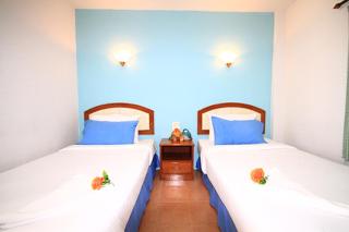 J. Holiday Inn fotoÄŸrafÄ±