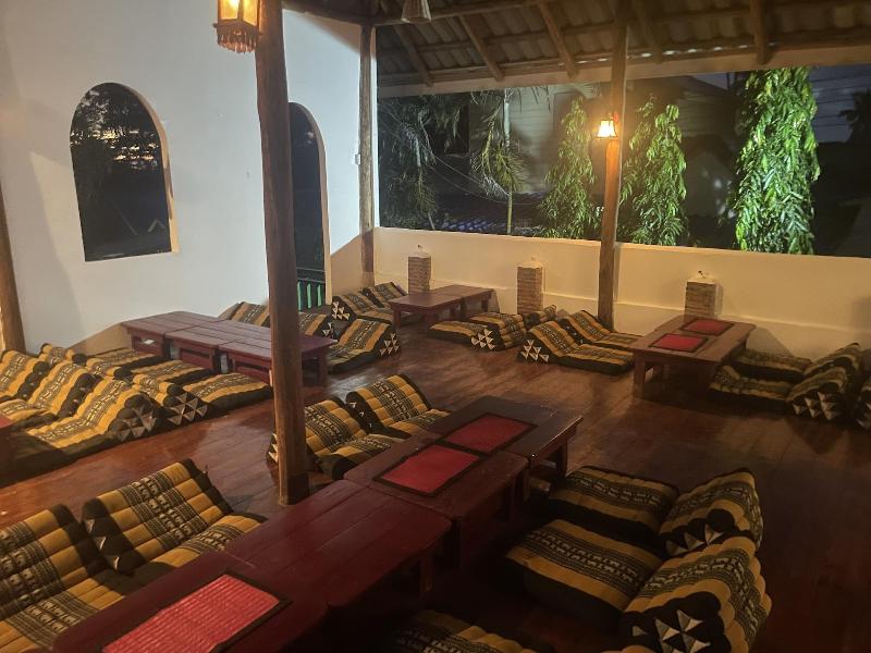 Lonely Beach Resort - Restoran