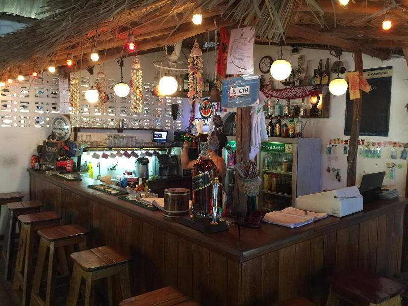Lonely Beach Resort - Restoran