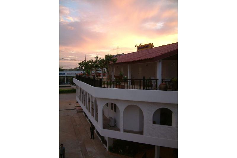 Casa Holiday Hotel SHA by ZUZU - Genel