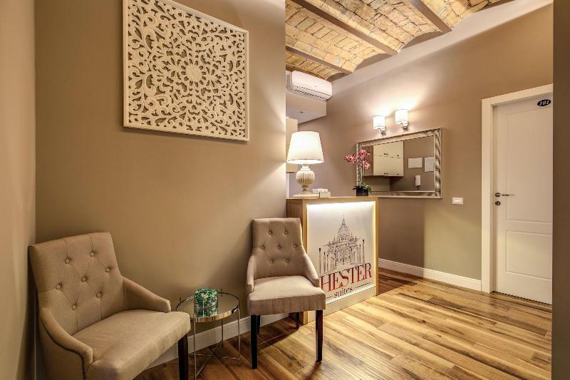 Chester Suites - Lobi