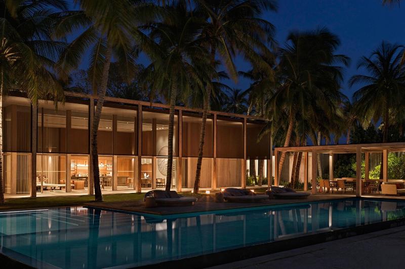 The Ritz-Carlton Maldives, Fari Islands - Genel