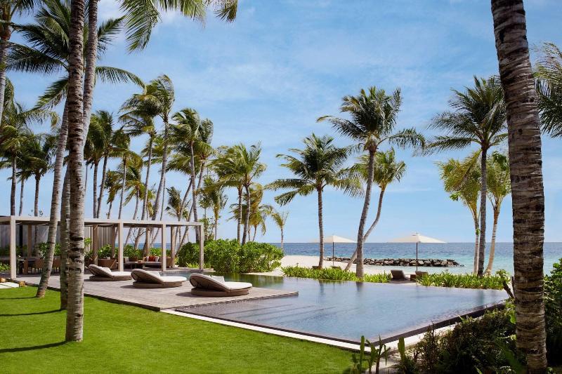 The Ritz-Carlton Maldives, Fari Islands - Genel