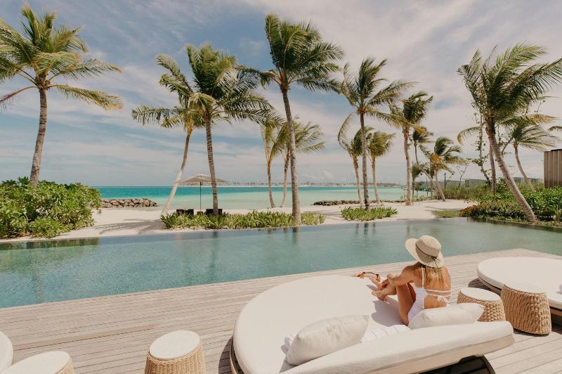The Ritz-Carlton Maldives, Fari Islands - Havuz
