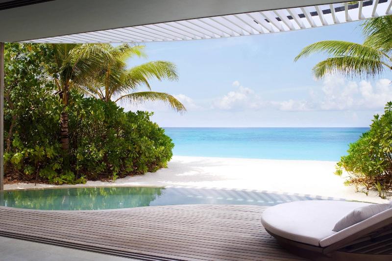 The Ritz-Carlton Maldives, Fari Islands - Plaj