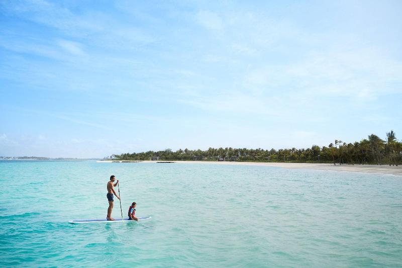 The Ritz-Carlton Maldives, Fari Islands - Plaj