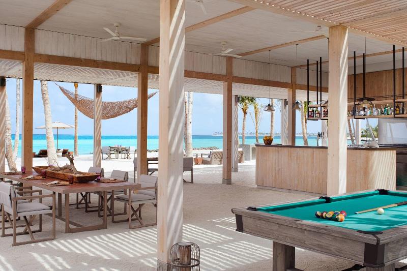 The Ritz-Carlton Maldives, Fari Islands - Restoran