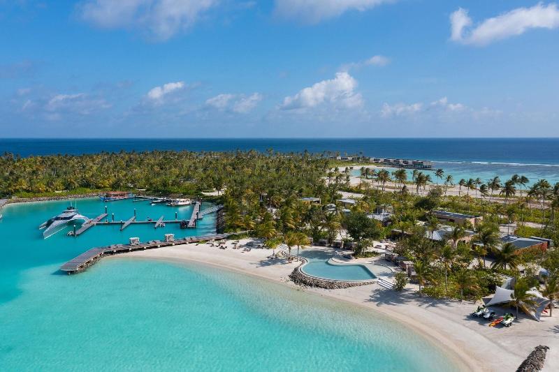 The Ritz-Carlton Maldives, Fari Islands - Restoran
