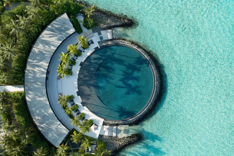 The Ritz-Carlton Maldives, Fari Islands - Restoran