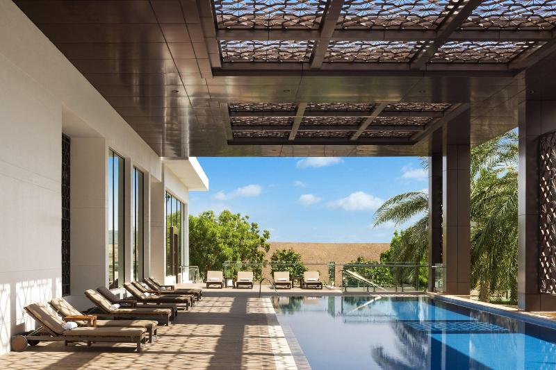 Jw Marriott Muscat - Havuz