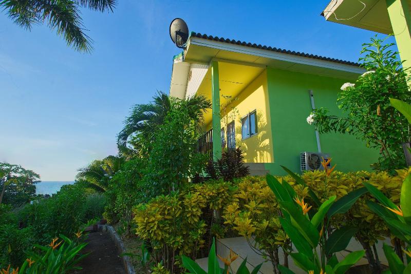 Sea View Resort - Genel