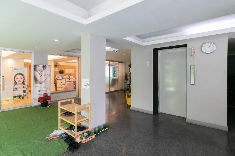 Resortel Lat Phrao 91 by ZUZU - Lobi