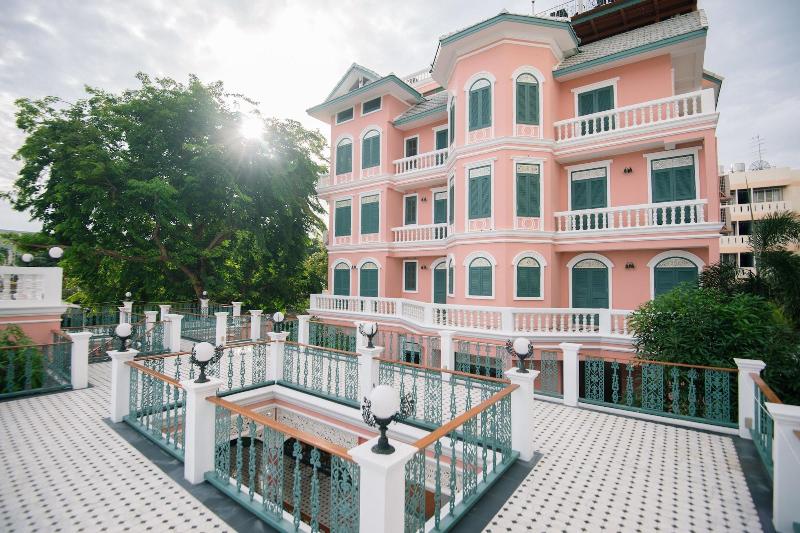 Hiranyakul House - Genel