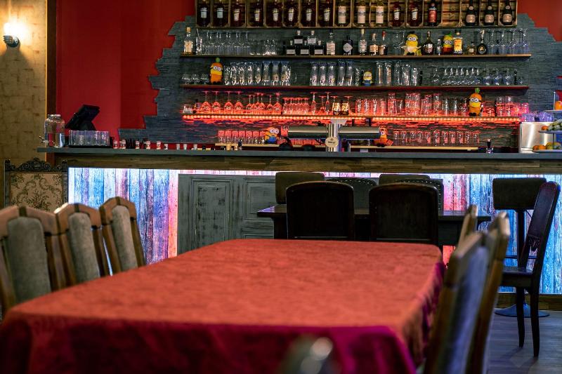 Gwuni Mopera - Restoran