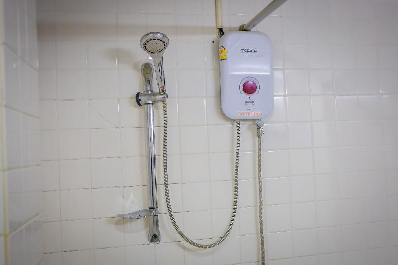 Lukmuang 2 Hotel - Oda