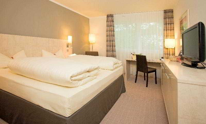 Sunday Hotel Bielefeld Johannisberg fotoÄŸrafÄ±