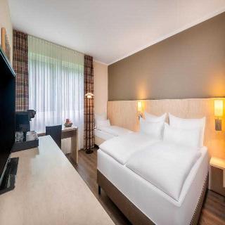 Sunday Hotel Bielefeld Johannisberg fotoÄŸrafÄ±