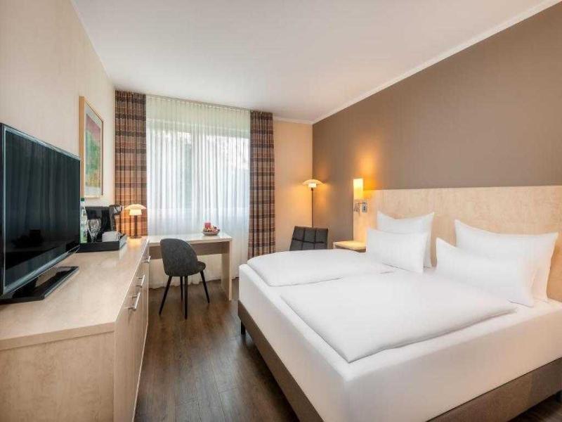 Sunday Hotel Bielefeld Johannisberg - Oda