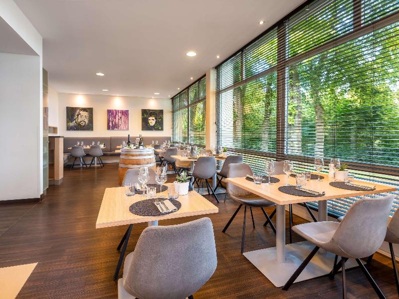Sunday Hotel Bielefeld Johannisberg - Restoran